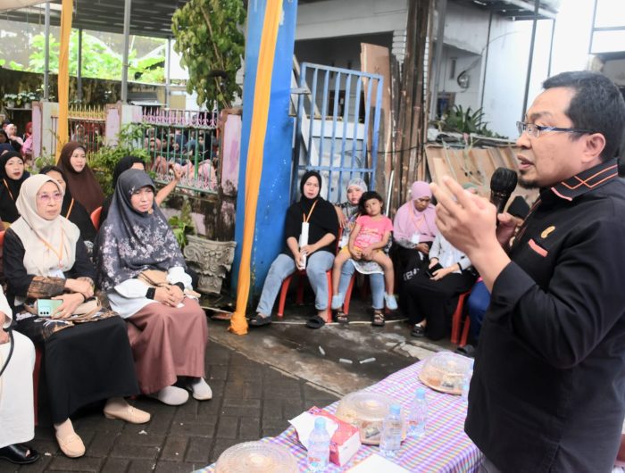 Wakil Ketua DPRD Makassar, Anwar Faruq, menggelar reses kedua masa persidangan kedua tahun sidang 2025/2026, Rabu (18/2/2026). Kegiatan tersebut berlangsung di Jalan Tamalate 5 Setapak 8 Nomor 40, Kelurahan Kassi-Kassi, Kecamatan Rappocini.