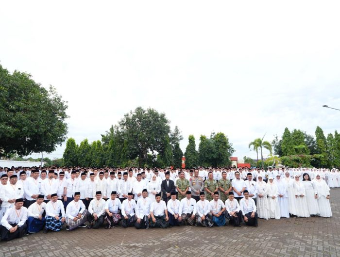 Ramadhan Leadership Camp Pemprov Sulsel Resmi Dimulai, Perkuat Kepemimpinan dan Karakter ASN 13 Momentum bulan suci Ramadhan dimaknai Pemerintah Provinsi Sulawesi Selatan sebagai ruang pembinaan karakter dan kepemimpinan aparatur sipil negara.