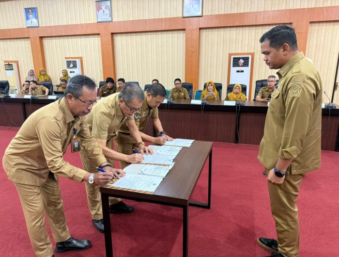 Bupati Bantaeng, M. Fathul Fauzy mengungkakpan jika ada kepala Organisasi Kepala Daerah (ODP) Pemkab Bantaeng berkinerja di bawah standar.