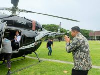 Bupati Bantaeng, M. Fathul Fauzy Nurdin (Uji Nurdin) memberikan apresiasi kepada Gubernur Sulsel Andi Sudirman Sulaiman.