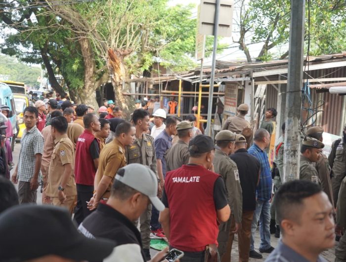 e787c15c 27c4 4f1b 9509 e5bf870210a8