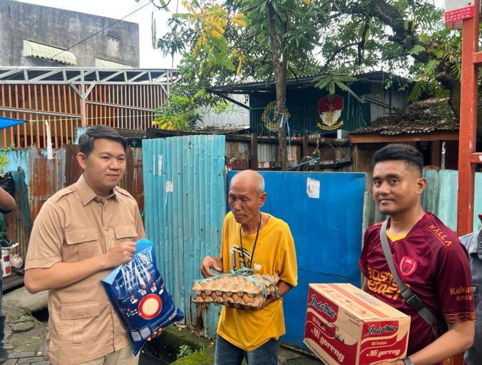 Partai Gerindra Makassar dalam merayakan Hari Ulang Tahun ke-18 memilih meninggalkan euforia seremonial dan beralih aksi nyata yang berdampak pada masyarakat.