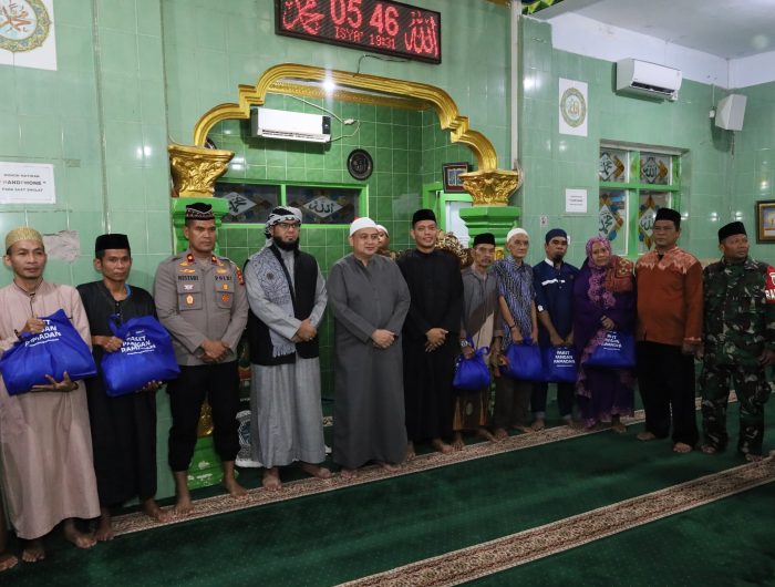 Lewat Safari Subuh, Wali Kota Makassar Sapa Warga dan Apresiasi Pengurus Masjid 13 44a3703c 7a6d 4006 8478 9ade911b9080