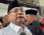 Pengadilan Negeri Jakarta Selatan menolak permohonan praperadilan yang diajukan mantan Menteri Agama Yaqut Cholil Qoumas terkait penetapan dirinya sebagai tersangka dalam kasus dugaan korupsi kuota haji oleh Komisi Pemberantasan Korupsi (KPK).