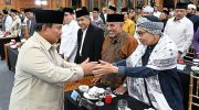 Yahya Zainul Ma’arif atau yang dikenal sebagai Buya Yahya mengajak masyarakat untuk memperbanyak doa pada momentum bulan suci Ramadan, termasuk mendoakan pemimpin bangsa agar diberi kekuatan dalam menjalankan amanah memimpin negara.