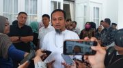 Gubernur Sulawesi Selatan Andi Sudirman Sulaiman menggelar silaturahmi bersama Ketua Komisi II DPR RI Muhammad Rifqinizamy Karsayuda di Rumah Jabatan Gubernur Sulawesi Selatan, Kamis (12/3/2026). Pertemuan tersebut dihadiri para kepala daerah, tokoh adat, tokoh masyarakat, serta mahasiswa dari berbagai organisasi se-Luwu Raya.