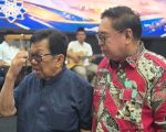 Ketua DPW Perindo Sulsel, Abdul Hayat Gani saat bersama Founder Basowa Group, Aksa Mahmud di acara Mubes KKDB, Hotel Aryaduta Makassar, Selasa, 24 Maret 2026. (Dok Netral.co.id)