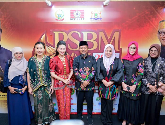 Wakil Gubernur Sulawesi Selatan, Fatmawati Rusdi, menyambut hangat sejumlah tokoh nasional dan daerah dalam Pertemuan Saudagar Bugis-Makassar (PSBM) XXVI yang berlangsung di Hotel Claro Makassar, Kamis, 26 Maret 2026.
