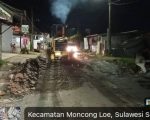 Gubernur Sulawesi Selatan, Andi Sudirman Sulaiman, memastikan bahwa Pemprov Sulsel saat ini tengah melakukan penanganan sementara pada ruas Jalan Poros Pamanjengan di Kecamatan Moncongloe, Kabupaten Maros, yang mengalami kerusakan parah.