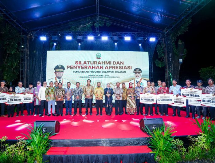 Pemerintah Provinsi Sulawesi Selatan, menggelar silaturahmi bersama jajaran Forkopimda, Bupati/Wali Kota, instansi terkait, tokoh masyarakat hingga ribuan Kepala Desa se-Sulawesi Selatan, di Rujab Gubernur Sulsel, Minggu (29/3/2026) malam.