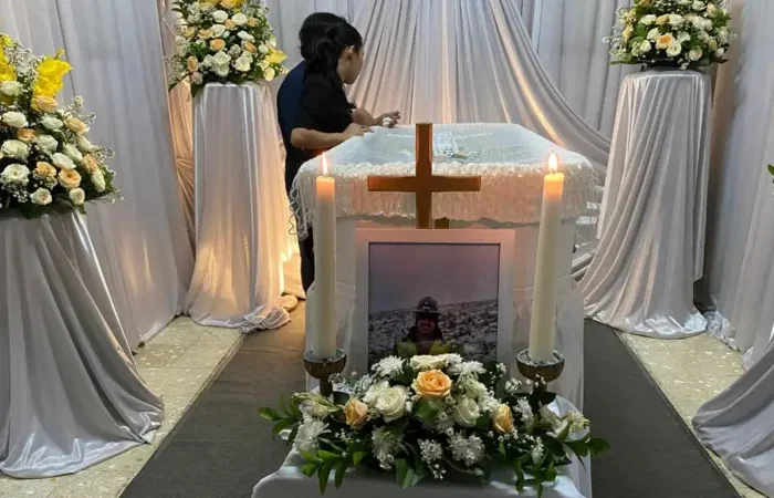 Pagi itu, Rabu, 11 Maret 2026, udara di lereng utara Grasberg masih dingin dan tipis. Di ketinggian Pegunungan Jayawijaya, aktivitas tambang milik PT Freeport Indonesia berjalan seperti biasa terukur, disiplin, dan diawasi ketat.