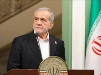 Presiden Iran, Masoud Pezeshkian, akhirnya menyampaikan sikap resmi terkait peluang gencatan senjata di Timur Tengah. Di tengah konflik yang telah memasuki pekan kedua, Teheran mengajukan tiga syarat utama apabila Amerika Serikat di bawah kepemimpinan Donald Trump ingin kembali membuka jalur perundingan.