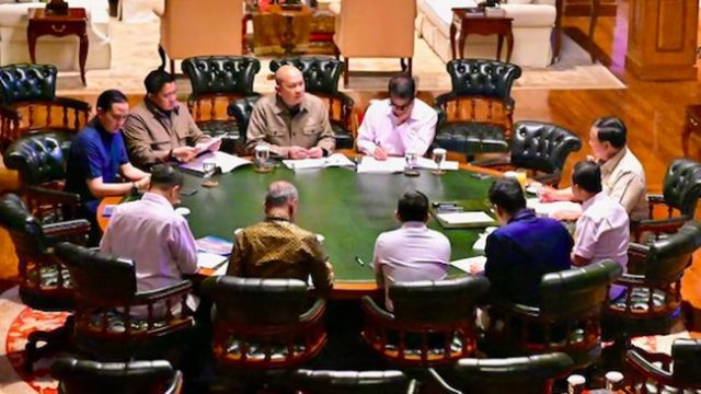 Prabowo Subianto menginstruksikan percepatan program hilirisasi komoditas sebagai upaya memperkuat pengelolaan kekayaan alam nasional.