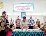 Gubernur Sulawesi Selatan, Andi Sudirman Sulaiman bersama Wali Kota Makassar, Munafri Arifuddin, Bupati Gowa Sitti Husniah Talenrang, serta Wakil Bupati Maros Andi Muetazim Mansyur menandatangani Perjanjian Kerja Sama (PKS) pembangunan Pengolahan Sampah menjadi Energi Listrik (PSEL) senila Rp3 Triliun yang akan dibangun di wilayah Tamangapa, Kecamatan Manggala, Kota Makassar.