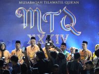 Lomba Musabaqah Tilawatil Qur’an (MTQ) XXXIV Tingkat Provinsi Sulawesi Selatan resmi dibuka oleh Gubernur Sulawesi Selatan, Andi Sudirman Sulaiman, di Lapangan Pallantikang, Kabupaten Maros, Minggu malam (12/4/2026).