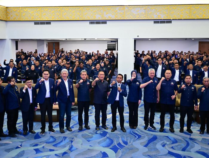 NasDem Sulsel Tak Terima Surya Paloh Disudutkan Tempo: Itu Narasi Kebencian 13 b69b368d 4ba3 4a8f 9121 536bb26b91b7