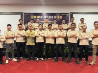 Badan Semi Otonom Bakastra BPD HIPMI Sulawesi Selatan menginisiasi forum strategis bertajuk “Economic Outlook in War 2026” sebagai respons atas meningkatnya ketegangan geopolitik global yang berdampak langsung pada stabilitas ekonomi nasional dan daerah.