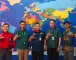 Upaya peningkatan literasi menulis di kalangan pelajar terus diperkuat melalui kolaborasi lintas sektor. SMA Islam Athirah Baruga menggelar pertemuan strategis bersama berbagai pemangku kepentingan dalam rangka pengembangan program literasi menulis pada jenjang Sekolah Menengah Atas, Selasa (5/5).