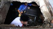 Wali Kota Parepare, Tasming Hamid, turun langsung meninjau lokasi drainase tersumbat di Jalan Lahalede, kawasan Masjid Taqwa, Kelurahan Lakessi, Selasa (11/5/2026).
