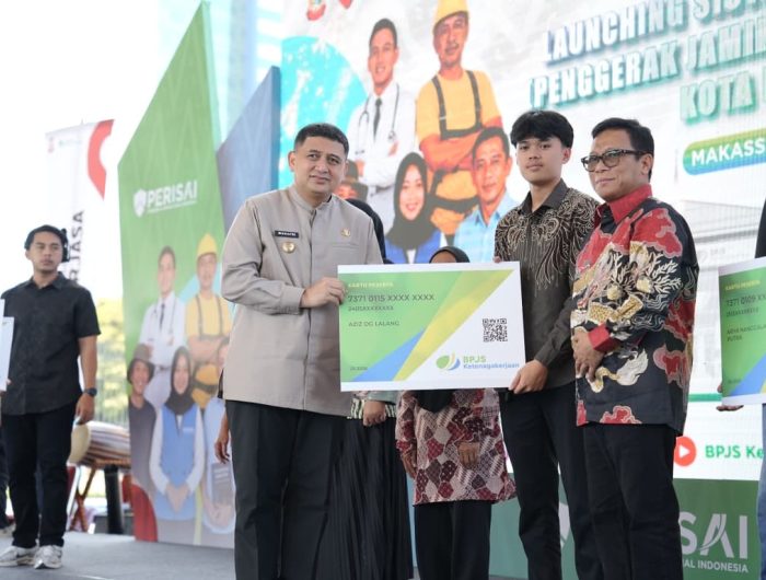 Wali Kota Appi Hadirkan Terobosan PERISAI Makassar Berjasa, Bukti Komitmen Lindungi Pekerja Rentan 13 5fcd137d 78f8 47d1 ad86 ec3741f5fafd