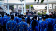 Gubernur Sulawesi Selatan, Andi Sudirman Sulaiman, bertindak sebagai Inspektur Upacara pada peringatan Hari Lahir Pancasila yang diperingati setiap tanggal 1 Juni. Upacara berlangsung khidmat di Halaman Rumah Jabatan Gubernur Sulsel, Selasa (2/6/2026).