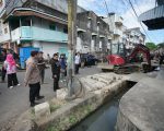 Pemerintah Kota Parepare terus menggalakkan program ASRI (Aman, Sehat Resik dan Indah). Jumat (5/06/2026). Dilaksanakan pembersihan secara serentak di tempat Destinasi Wisata Pantaiku oleh gabungan Organisasi Perangkat Daerah (OPD).