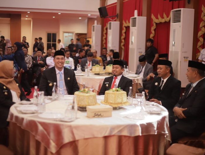 Wali Kota Parepare, Tasming Hamid menghadiri langsung acara pengukuhan Kepala Perwakilan Badan Pengawasan Keuangan dan Pembangunan (BPKP) Provinsi Sulawesi Selatan yang berlangsung di Aula Asta Cita Rumah Jabatan Gubernur Sulawesi Selatan, Jumat (19/6/2026).