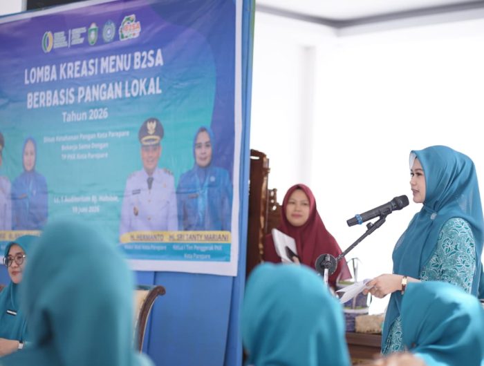 PKK Parepare Dorong Pemanfaatan Pangan Lokal Melalui Lomba B2SA 13 Ketua Tim Penggerak (TP) PKK Kota Parepare, dr. Andi Arfiah Tasming, menyampaikan apresiasi dan terima kasih kepada seluruh pihak yang telah berkontribusi dalam menyukseskan pelaksanaan Lomba B2SA (Beragam, Bergizi, Seimbang, dan Aman) tingkat Kota Parepare.
