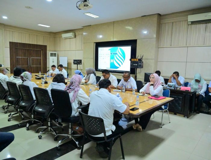 Gelar Rakor, Plt Dirut PDAM Makassar Perkuat Strategi Hadapi Potensi Kekeringan 12 Perumda Air Minum Kota Makassar mulai memetakan sejumlah langkah strategis untuk mengantisasi potensi krisis air bersih di sejumlah wilayah Pelayanan di Kota Makassar.