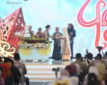 Penyelenggaraan HKG PKK ke-54 dan HUT Dekranas ke-46 di Makassar pada 9–12 Juli 2026 diproyeksikan menjadi pengungkit ekonomi Sulawesi Selatan melalui peningkatan aktivitas UMKM, sektor jasa, hingga promosi wastra dan pariwisata daerah.