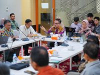 Pemprov Sulsel Masuk Lima Besar Penilaian Penghargaan Pembangunan Daerah 2026 Bappenas 27 Pemerintah Provinsi Sulawesi Selatan berhasil masuk dalam lima besar penilaian Penghargaan Pembangunan Daerah (PPD) Tahun 2026 yang diselenggarakan Kementerian Perencanaan Pembangunan Nasional (PPN)/Bappenas. Capaian tersebut merupakan hasil evaluasi terhadap kinerja pembangunan daerah serta kualitas proses perencanaan pembangunan yang dijalankan Pemprov Sulsel.