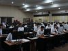 Pemerintah Provinsi Sulawesi Selatan melanjutkan proses seleksi program beasiswa penuh bagi calon taruna Politeknik Penerbangan Indonesia (PPI) Curug. Sebanyak 100 peserta yang lolos seleksi administrasi dan psikotes kini mengikuti tes kemampuan akademik untuk memperebutkan 20 kuota beasiswa penuh.