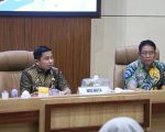 Wali Kota Parepare, Tasming Hamid, memimpin rapat Monitoring dan Evaluasi (Monev) Kegiatan/Sub Kegiatan Pembangunan Kota Parepare Triwulan II Tahun Anggaran 2026 di Ruang Pola Kantor Sekretariat Daerah Kota Parepare, Kamis (16/7/2026).