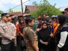 Wali Kota Parepare, Tasming Hamid, langsung turun ke lokasi kebakaran yang terjadi di Jalan Mayor Haddade, Kamis (16/7/2026), untuk memastikan proses penanganan berjalan maksimal dan kondisi para korban.