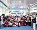 Dalam rangka memperingati Hari Anak Nasional (HAN) ke-42, SDIT Ar Rafii Makassar menggelar kegiatan *outing class* di UPT Layanan Perpustakaan Umum Dinas Perpustakaan dan Kearsipan Provinsi Sulawesi Selatan, Kamis (23/7/2026).