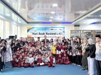 SDIT Ar Rafii Makassar Peringati Hari Anak Nasional dengan Outing Class di Perpustakaan Sulsel 28 Dalam rangka memperingati Hari Anak Nasional (HAN) ke-42, SDIT Ar Rafii Makassar menggelar kegiatan *outing class* di UPT Layanan Perpustakaan Umum Dinas Perpustakaan dan Kearsipan Provinsi Sulawesi Selatan, Kamis (23/7/2026).