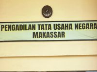 Gugatan Riswan Abadi Tak Terima Dimutasi oleh Bupati Uji Nurdin Ditolak PTUN 27 Gugatan Riswan Abadi atas keputusan Bupati Bantaeng, M. Fathul Fauzy Nurdin memutasi dirinya dari Asisten Administrasi Umum Sekda Bantaeng menjadi Staf Ahli Bupati, ditolak Pengadilan Tata Usaha Negara (PTUN) Makassar.
