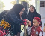 Dinas Perpustakaan dan Kearsipan Provinsi Sulawesi Selatan memperingati Hari Anak Nasional (HAN) ke-42 dengan menggelar kegiatan literasi interaktif yang diikuti siswa Sekolah Dasar Islam Terpadu (SDIT) Ar Rafii Makassar di UPT Perpustakaan Dispusip Sulsel, Kamis (23/7/2026).