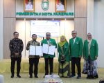 Wali Kota Parepare, Tasming Hamid menyambut hangat kunjungan pimpinan Universitas Muslim Indonesia (UMI) Makassar dalam rangka penandatanganan perpanjangan Kesepakatan Bersama antara Pemerintah Kota Parepare dan UMI tentang pelaksanaan Tri Dharma Perguruan Tinggi.