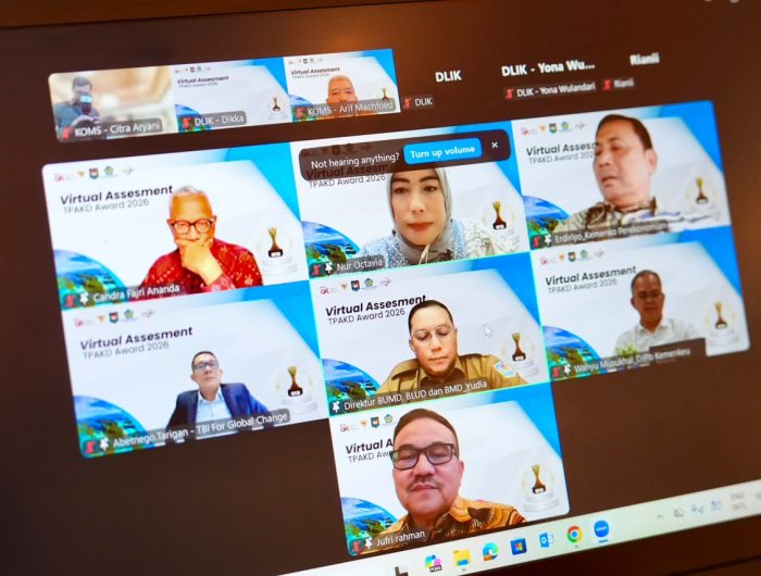 Tim Percepatan Akses Keuangan Daerah (TPAKD) Sulawesi Selatan terus memperluas akses dan literasi keuangan masyarakat melalui sejumlah program yang menyasar berbagai kelompok, mulai dari pelajar, masyarakat desa, lingkungan pesantren, UMKM, hingga petani kakao.