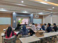 Tim Kerja Gaukang Ri Lakkang Ajak Media Kawal Gerakan Pelestarian Sejarah dan Budaya Lakkang 27 Tim Kerja Gaukang Ri Lakkang mengajak media massa menjadi bagian penting dalam upaya pelestarian sejarah dan budaya Pulau Lakkang melalui konferensi pers yang digelar di Fakultas Ilmu Pendidikan, Universitas Negeri Makassar, Minggu (12/7/2026).