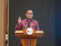 Kepala Otoritas Jasa Keuangan (OJK) Sulselbar, Moch Muchlasin.