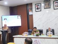 Buka Pelatihan Service Excellent di RSUD Andi Makkasau, Wali Kota Parepare Dorong Budaya 5S 37 Wali Kota Parepare, Tasming Hamid, menekankan pentingnya penerapan prinsip 5S yakni senyum, salam, sapa, sopan, dan santun dalam setiap pelayanan kesehatan di rumah sakit.