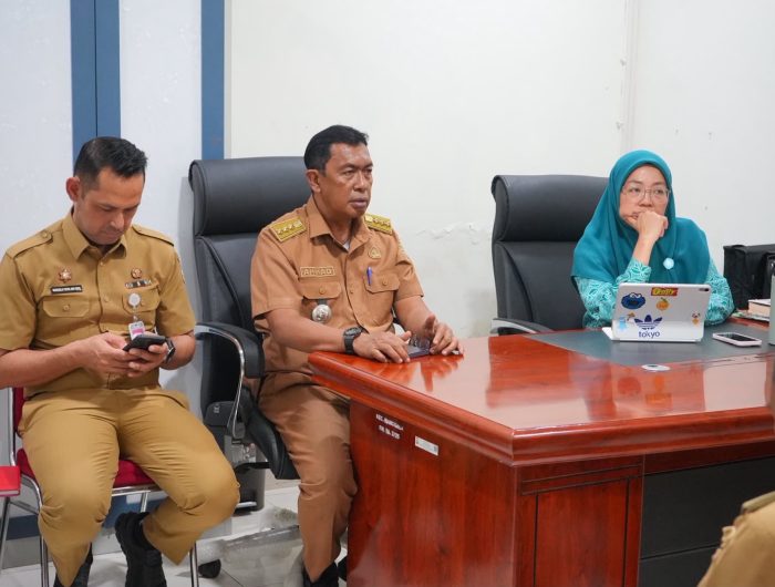 Melinda Aksa Dorong Setiap RT di Manggala Kelola Sampah dari Sumber 12 027b7b43 93c1 4f49 91f2 710094c260ee