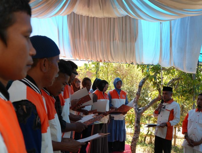 Lantik Pengurus di Takalar, Mallarangan Tutu: Kader PKS Tidak Dicetak di Hotel, tetapi Ditempa di Lapangan 13 2174d130 8f45 42da bc52 151524fe9ddf