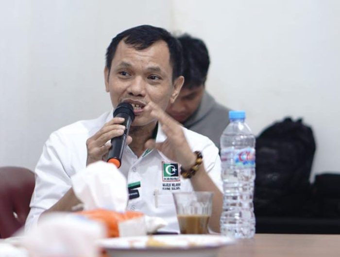 Pakar lingkungan sekaligus Ketua Program Studi Magister Rekayasa Infrastruktur Lingkungan Universitas Fajar (UNIFA), Dr. Ir. Natsar Desi, S.P., M.Si., IPM