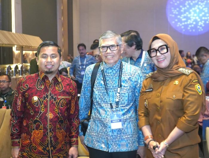 Tasming Hamid Hadiri Rakerkonas APINDO XXXV di Makassar, Dorong Investasi dan UMKM Parepare Tembus Pasar Global 13 Wali Kota Parepare, Tasming Hamid, turut ambil bagian dalam Rapat Kerja dan Konsultasi Nasional (Rakerkonas) XXXV Asosiasi Pengusaha Indonesia (APINDO) yang digelar di Hotel Claro Makassar, 3–5 Agustus 2026.
