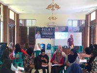 Tasming Hamid Dorong Peningkatan Literasi Keuangan Masyarakat Lewat Program GENCARKAN 25 Wali Kota Parepare, Tasming Hamid, mengapresiasi penyelenggaraan Edukasi Keuangan kepada Masyarakat Kota Parepare yang digelar Otoritas Jasa Keuangan (OJK) Provinsi Sulawesi Selatan dan Sulawesi Barat bersama Bank Mandiri dan Tim Percepatan Akses Keuangan Daerah (TPAKD) di Auditorium BJ Habibie, Rumah Jabatan Wali Kota Parepare, Kamis (6/8/2026).