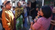 Wali Kota Parepare, Tasming Hamid, turun langsung meninjau rumah warga yang terdampak musibah kebakaran di kawasan Sumur Jodoh, Kelurahan Cempae, Kecamatan Soreang, Parepare. (9/8/2026).