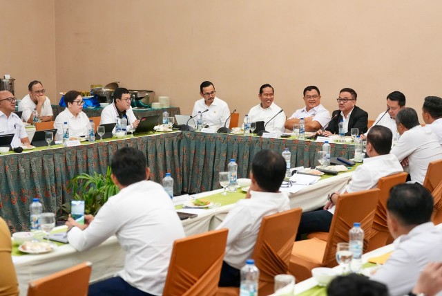 Sekda Sulsel Hadiri Forum Pembahasan Pengenaan MFO Sebagai Objek Pajak 13 IMG 20260811 WA0002 1